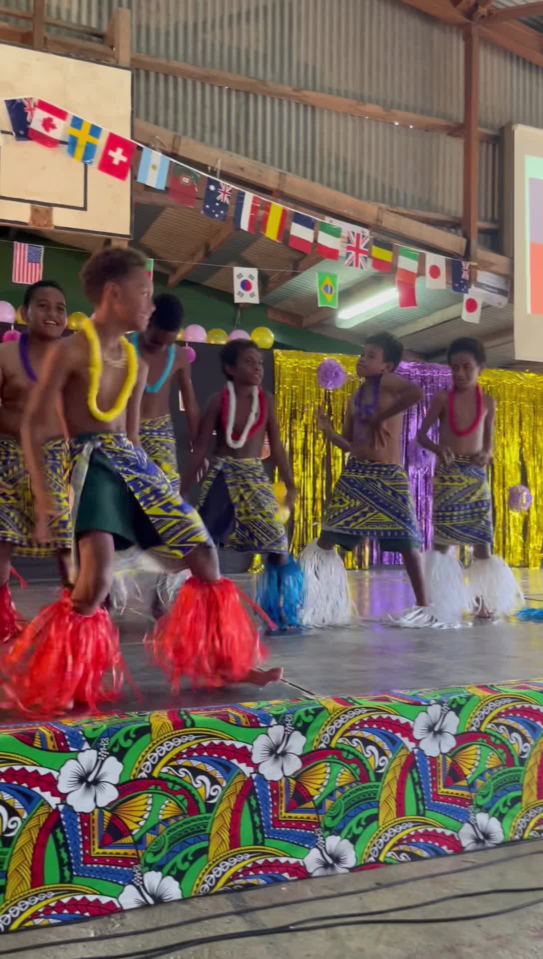 1.3K views · 28 reactions | 🇼🇸 Our Year 4 boys grooved us back to the Pacific with a Samoan performance 🇼🇸

🇸🇧🇫🇯🗿🌺🇬🇷🇼🇸