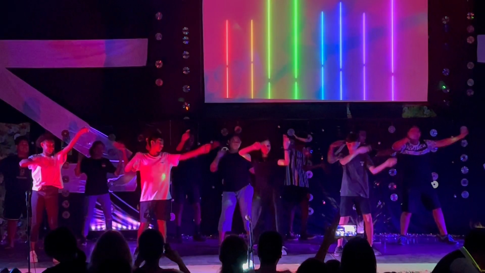 1.6K views · 77 reactions | Here at Woodford International School, we celebrate the conclusion of the academic year by dancing! Thank you to all who joined us for our end-of-year concert as we cose out 2022. 

#woodfordinternationalsch
