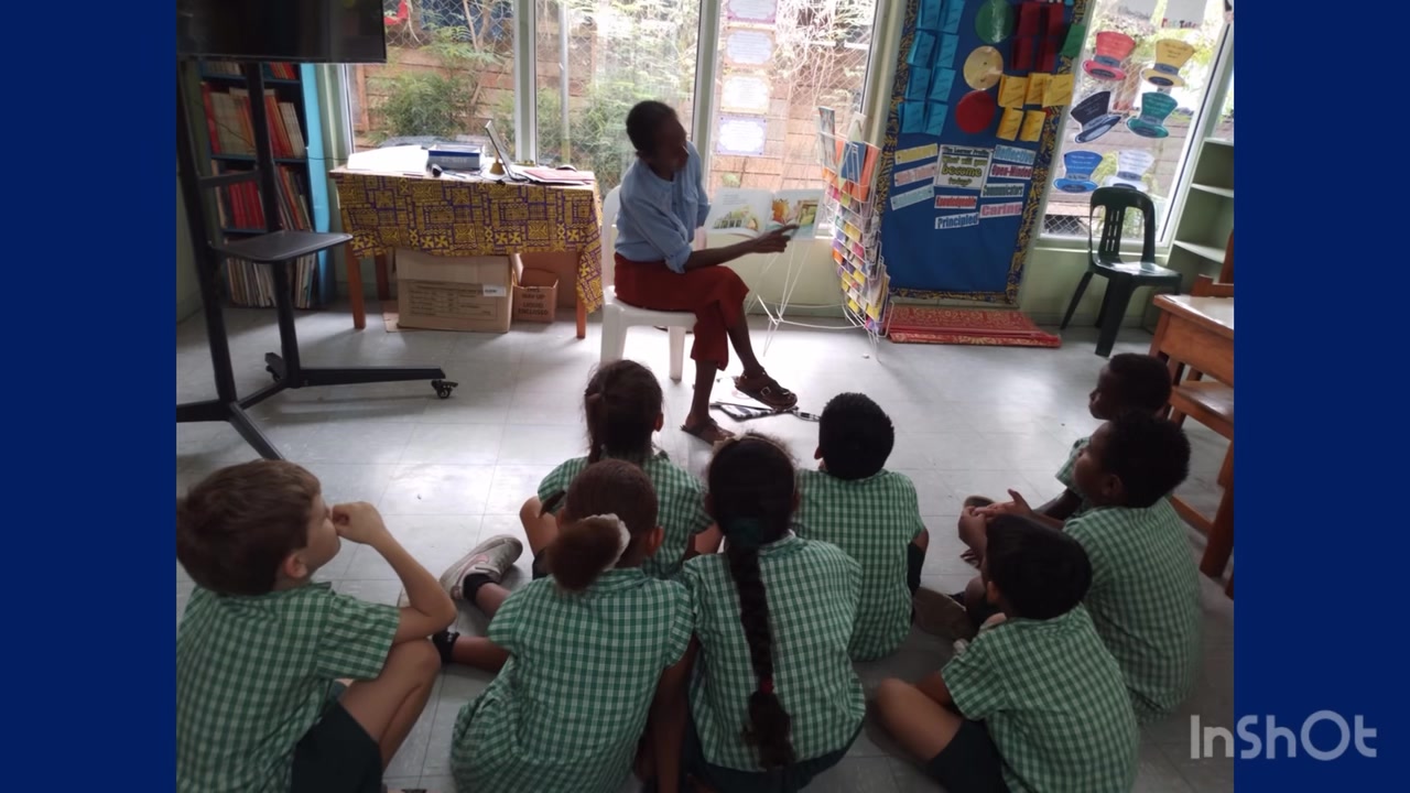 32 reactions | 🇸🇧 We’ve been celebrating Book Week 📖 here at Woodford and want to share just some of what we’ve been getting up to. 
A huge thank you to our parent volunteers who came to read to our stu